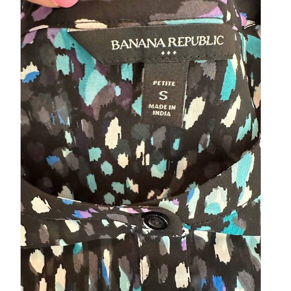 Banana Republic Black Printed Sheer Long Sleeves Button Down Blouse Size PS - Picture 6 of 15